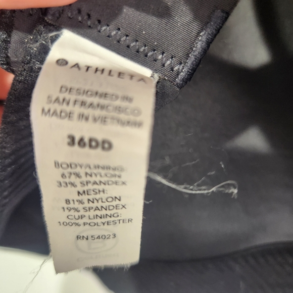 Athleta Women's Black Sports Bra Size 36DD - Picture 5 of 5
